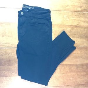 AE - Black High Rise Jeggings-360° Super Stretch